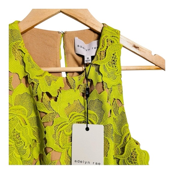 Adelyn Rae Cassie 3D Crochet Mini Dress NWT - Picture 5 of 10